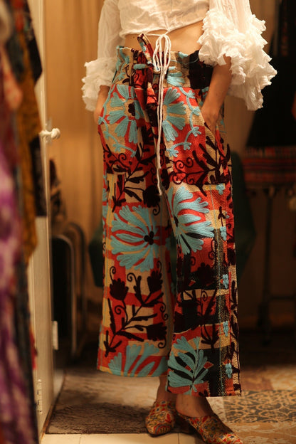 EMBROIDERED KANTHA PANTS FREYA - MOMO STUDIO BERLIN - Berlin Concept Store - sustainable & ethical fashion