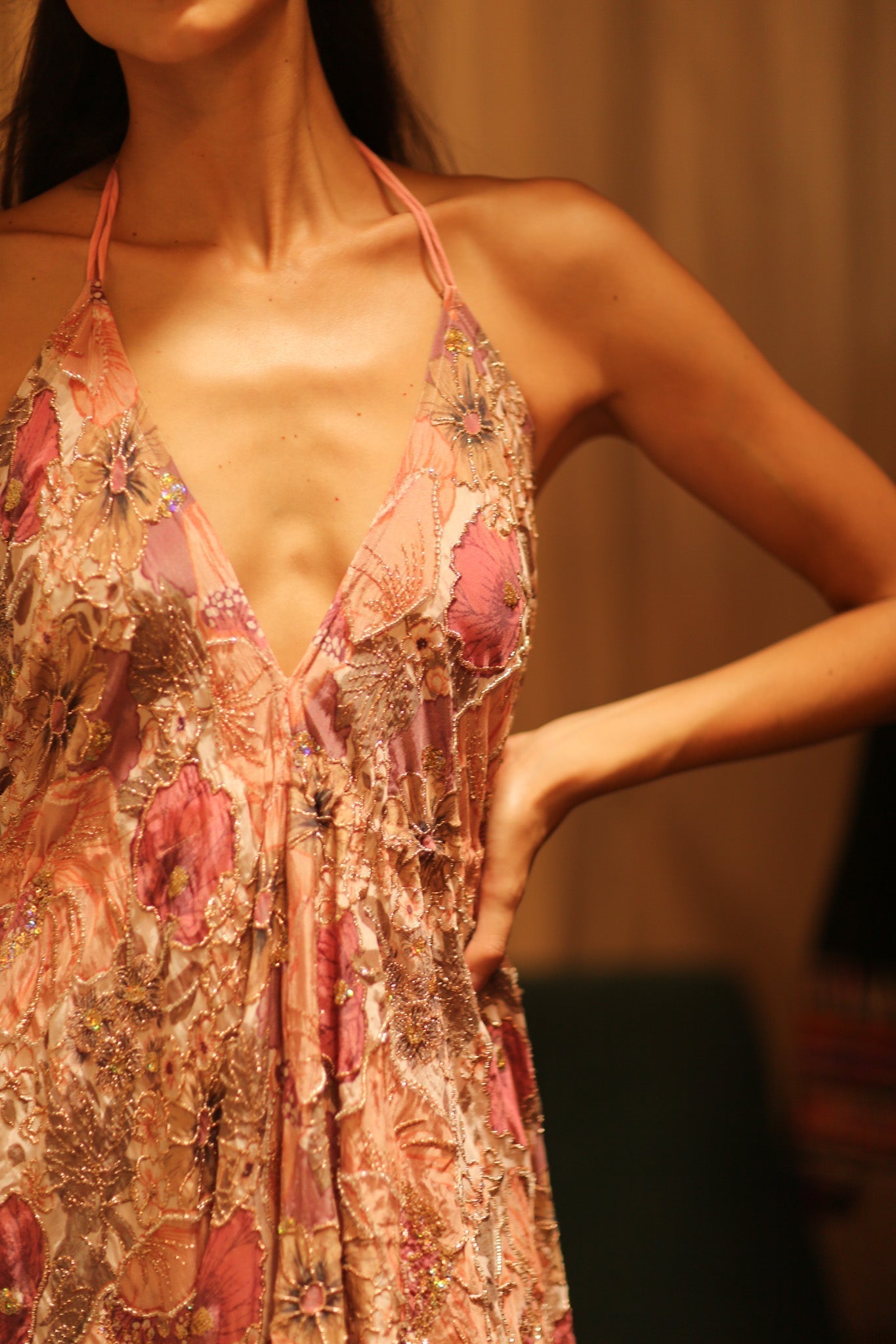 EMBROIDERED SILK DRESS HANNAH - MOMO STUDIO BERLIN - Berlin Concept Store - sustainable & ethical fashion