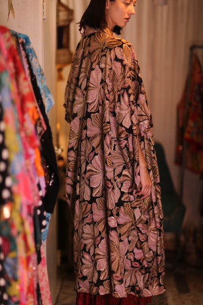 EMBROIDERED SILK NOVELTY KIMONO BEAMS - MOMO STUDIO BERLIN - Berlin Concept Store - sustainable & ethical fashion
