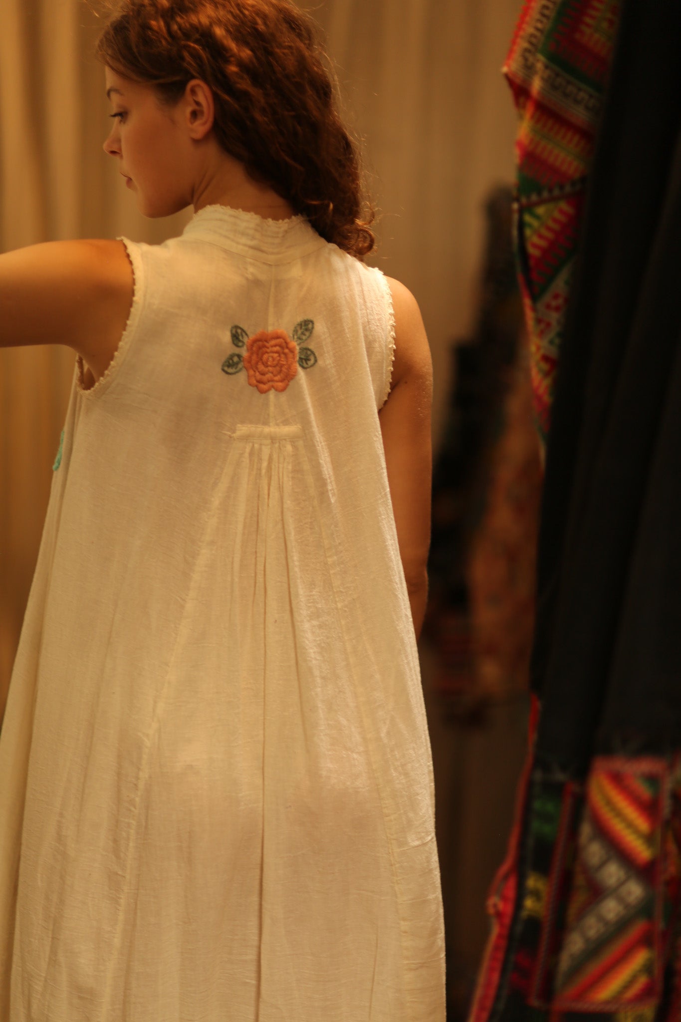 FAH EMBROIDERED FLOWER DRESS - MOMO STUDIO BERLIN - Berlin Concept Store - sustainable & ethical fashion