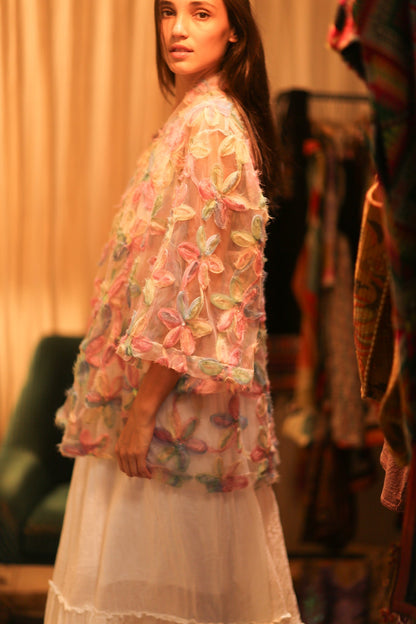 FEATHER FRILL SHORT KIMONO LORILA - MOMO STUDIO BERLIN - Berlin Concept Store - sustainable & ethical fashion