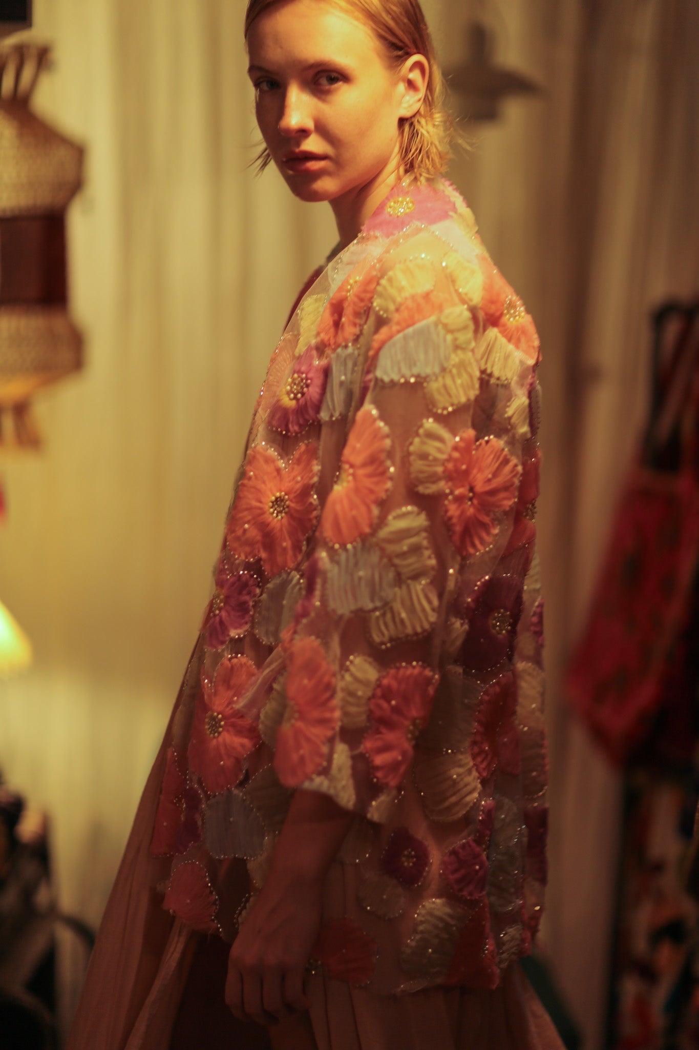 FLO SEQUINED EMBROIDERED SHORT KIMONO PINK - MOMO STUDIO BERLIN - Berlin Concept Store - sustainable & ethical fashion