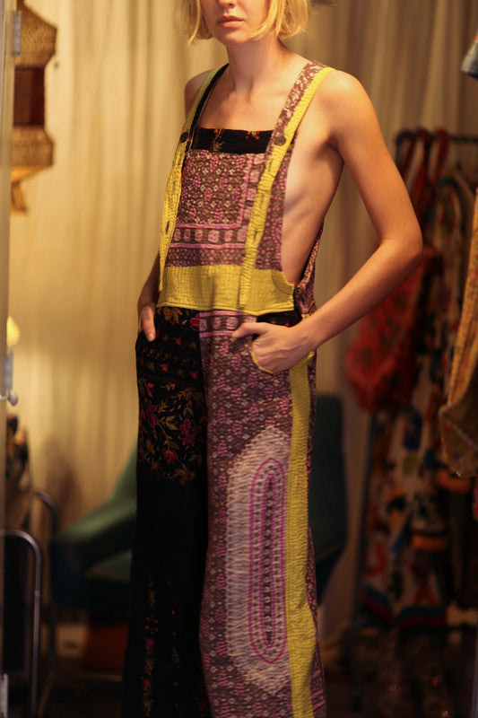 FREYA EMBROIDERED KANTHA DUNGAREES GRAPES - MOMO STUDIO BERLIN - Berlin Concept Store - sustainable & ethical fashion