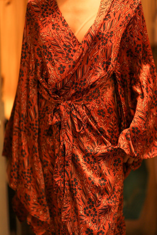 HAND BLOCK PRINT SILK KIMONO PINA - MOMO STUDIO BERLIN - Berlin Concept Store - sustainable & ethical fashion