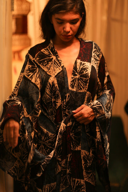 HAND BLOCK PRINT SILK KIMONO PINA MILAN EDIT - MOMO STUDIO BERLIN - Berlin Concept Store - sustainable & ethical fashion