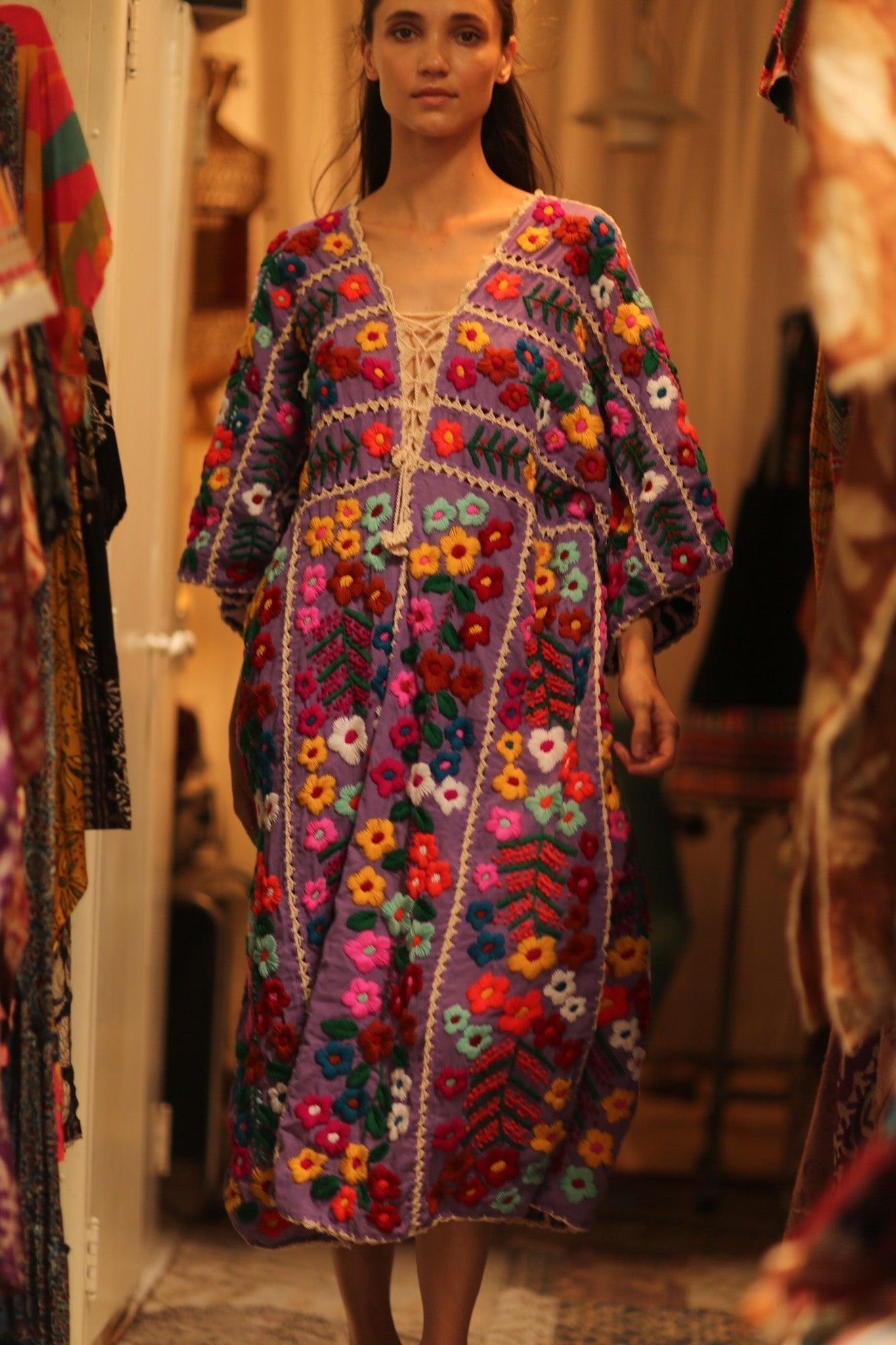 HEAVY EMBROIDERED KAFTAN ANTHARA - MOMO STUDIO BERLIN - Berlin Concept Store - sustainable & ethical fashion