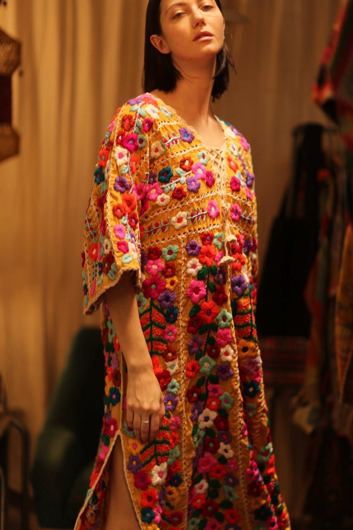 HEAVY EMBROIDERED KAFTAN ANTHARA - MOMO STUDIO BERLIN - Berlin Concept Store - sustainable & ethical fashion