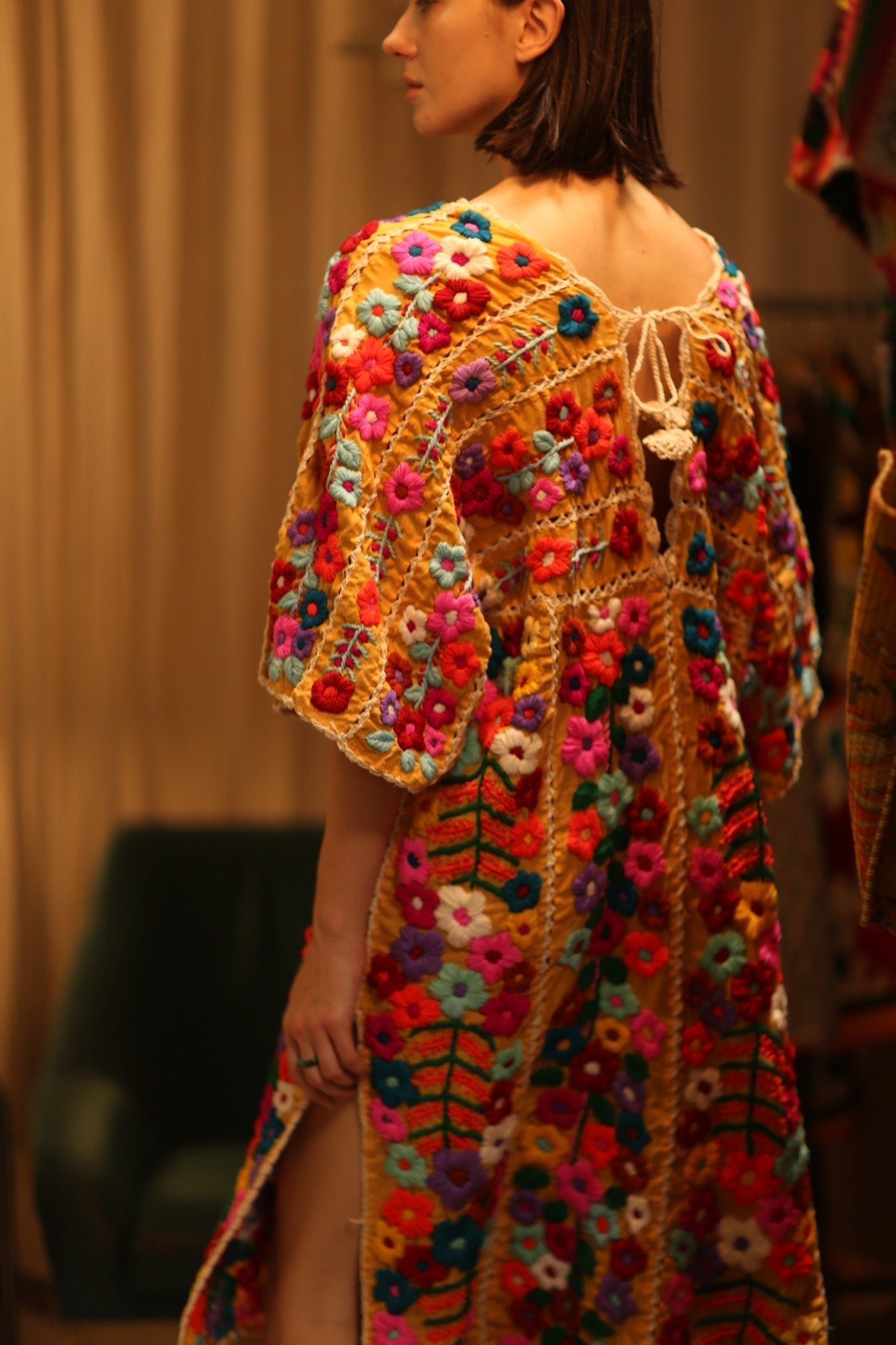 HEAVY EMBROIDERED KAFTAN ANTHARA - MOMO STUDIO BERLIN - Berlin Concept Store - sustainable & ethical fashion