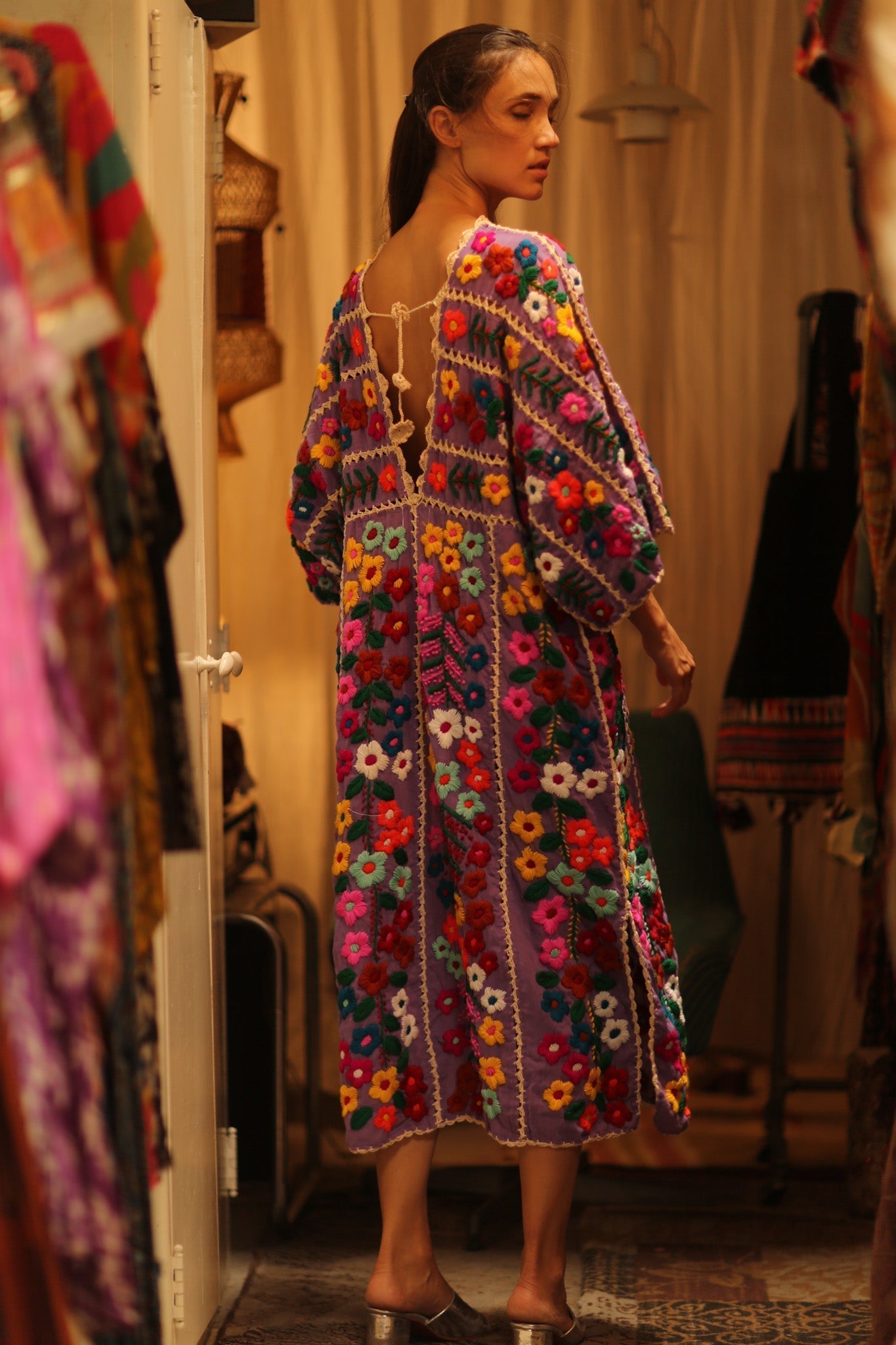 HEAVY EMBROIDERED KAFTAN ANTHARA - MOMO STUDIO BERLIN - Berlin Concept Store - sustainable & ethical fashion
