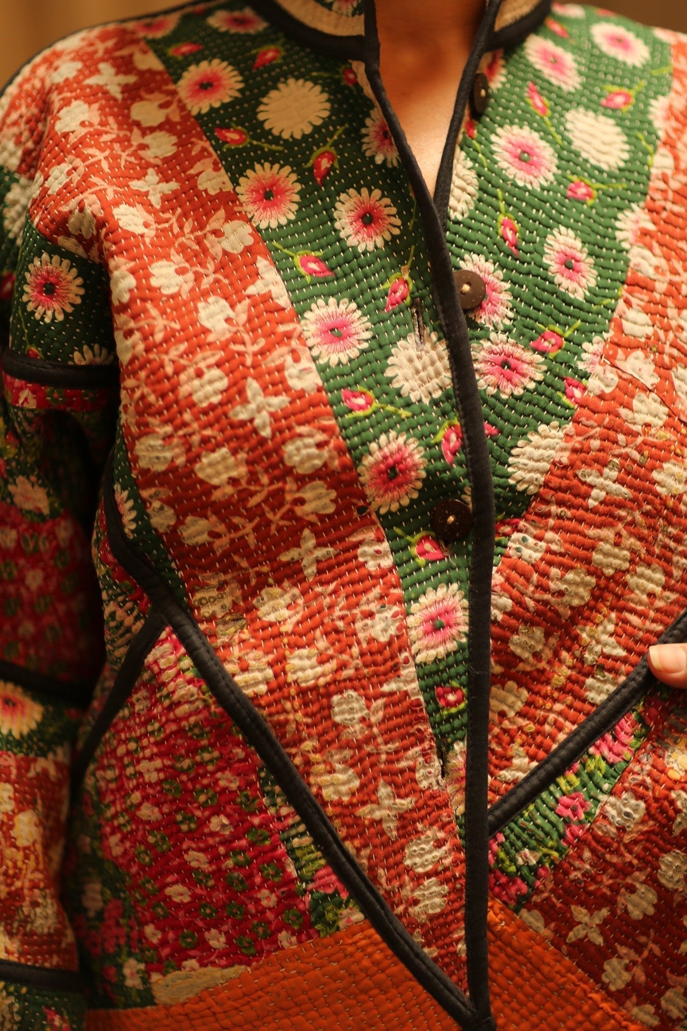 JACK KANTHA BOMBER JACKET - MOMO STUDIO BERLIN - Berlin Concept Store - sustainable & ethical fashion