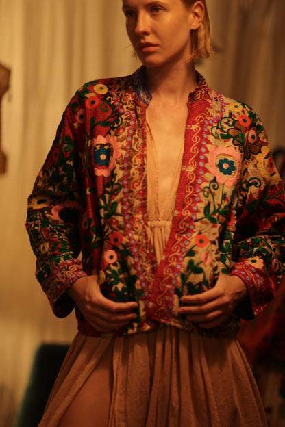 JACKET INGRID FLOWERS EMBROIDERED - MOMO STUDIO BERLIN - Berlin Concept Store - sustainable & ethical fashion