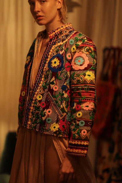 JACKET INGRID LORLY EMBROIDERED - MOMO STUDIO BERLIN - Berlin Concept Store - sustainable & ethical fashion