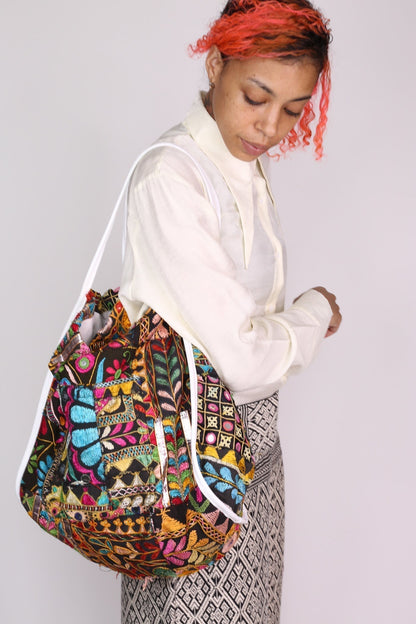 JINNY EMBROIDERED BAG - MOMO STUDIO BERLIN - Berlin Concept Store - sustainable & ethical fashion