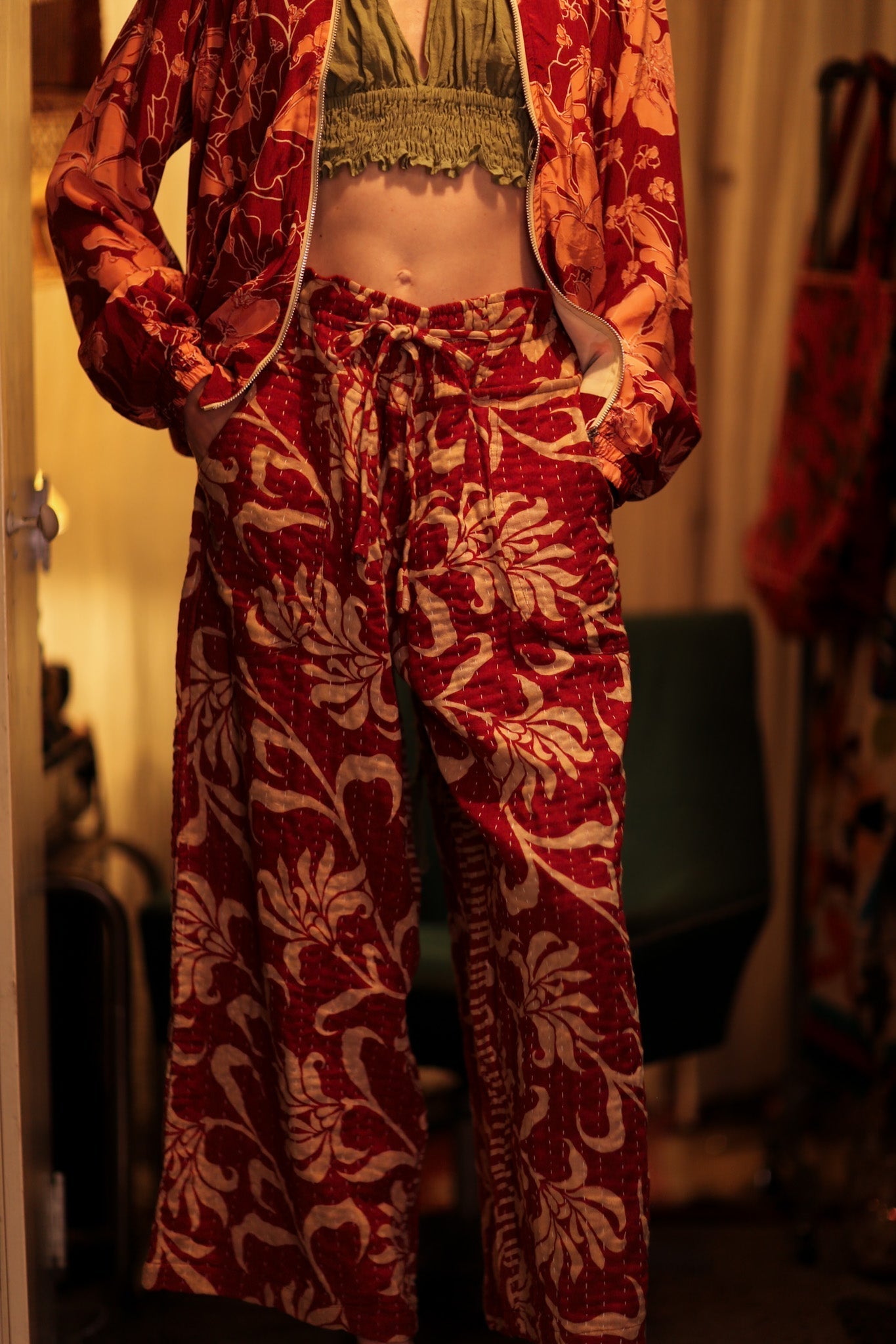 JUDITH KANTHA TROUSERS BURGUNDY BOUQUET - MOMO STUDIO BERLIN - Berlin Concept Store - sustainable & ethical fashion