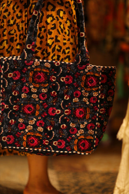 KALI VELVET BAG BOHO FLOWER M - MOMO STUDIO BERLIN - Berlin Concept Store - sustainable & ethical fashion