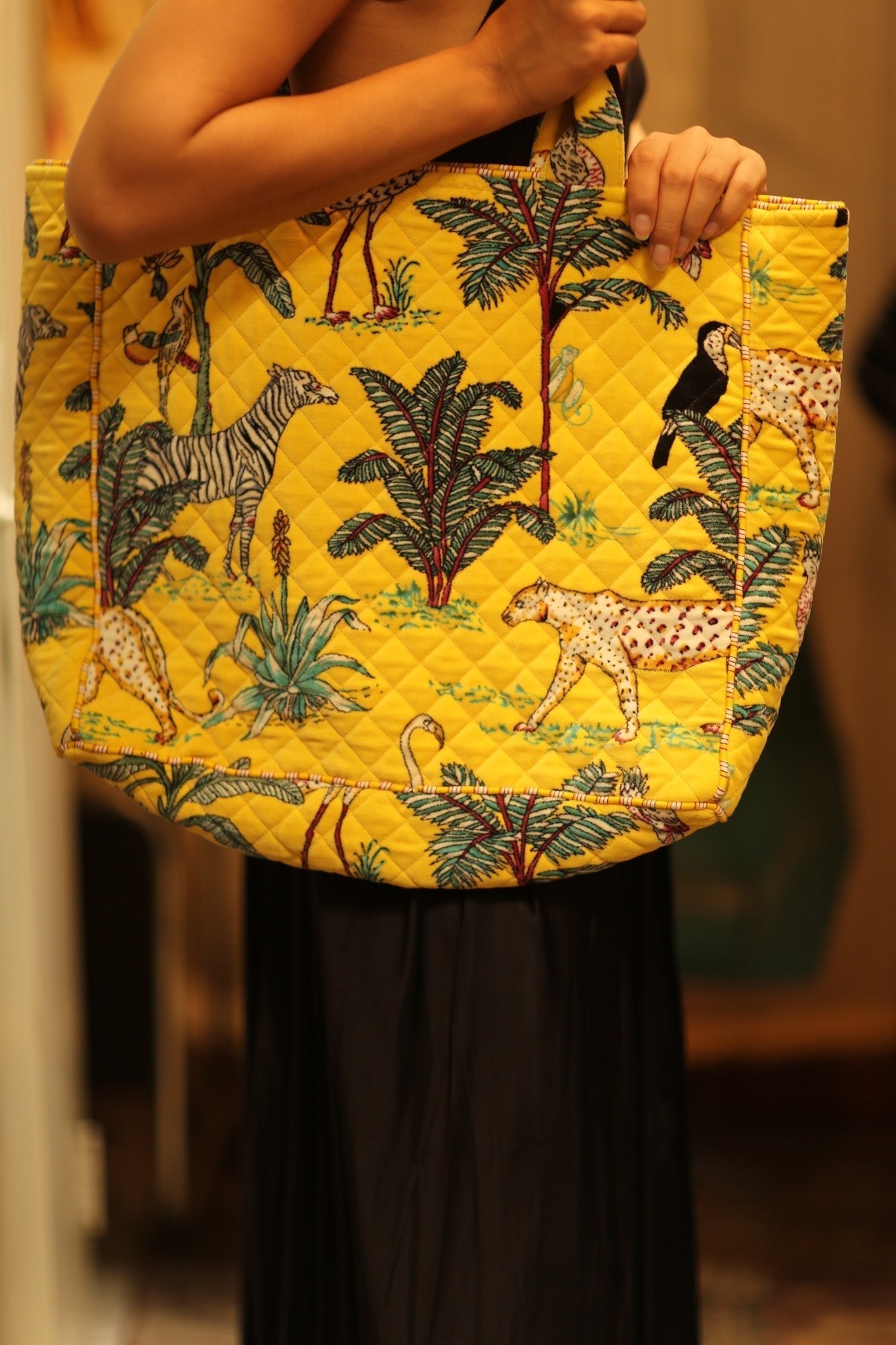 KALI VELVET BAG YELLOW CHEETAH L - MOMO STUDIO BERLIN - Berlin Concept Store - sustainable & ethical fashion