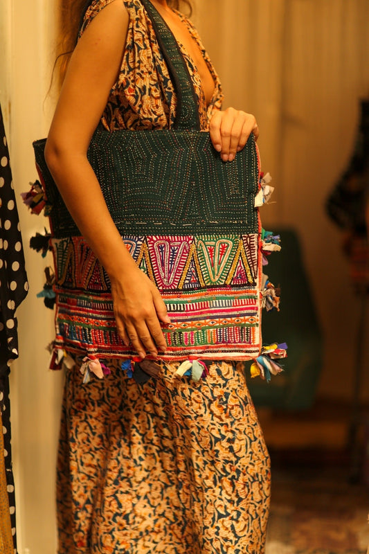 KOREY EMBROIDERED PATCHWORK BAG - MOMO STUDIO BERLIN - Berlin Concept Store - sustainable & ethical fashion
