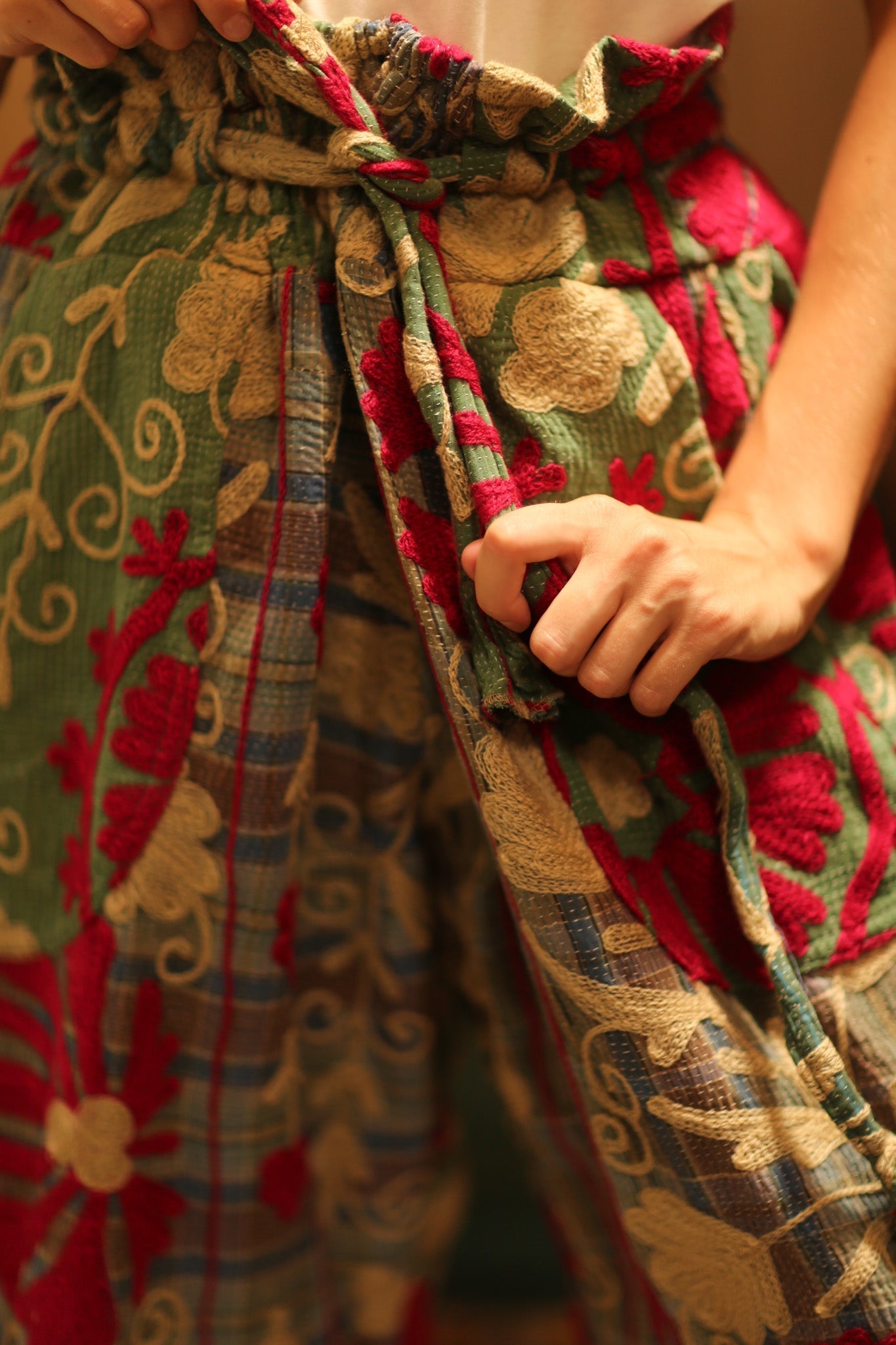 LENA KANTHA TROUSERS CHECKS AND FLOWERS - MOMO STUDIO BERLIN - Berlin Concept Store - sustainable & ethical fashion