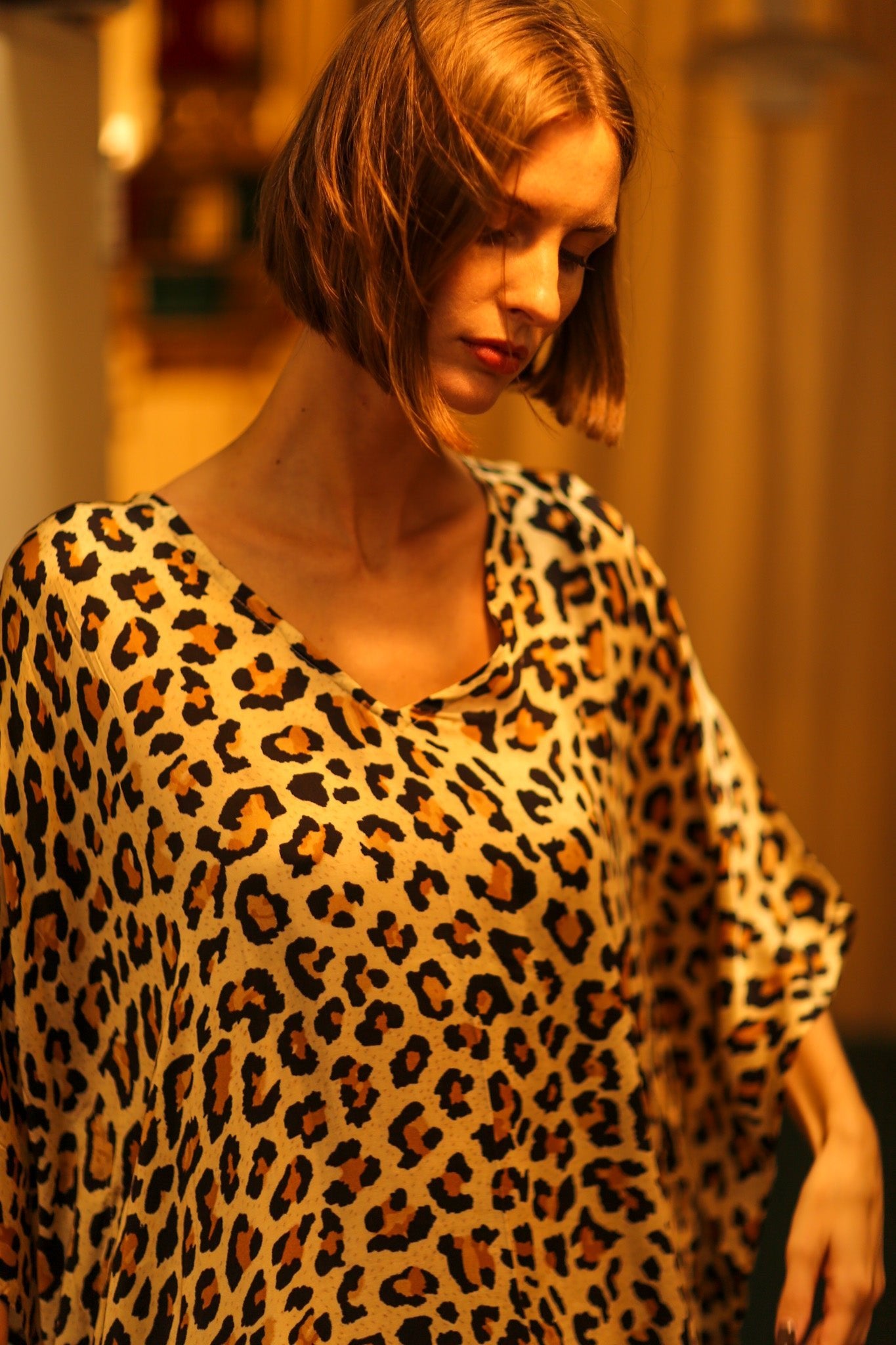 LEO PRINT SILK KAFTAN FRANKA - MOMO STUDIO BERLIN - Berlin Concept Store - sustainable & ethical fashion