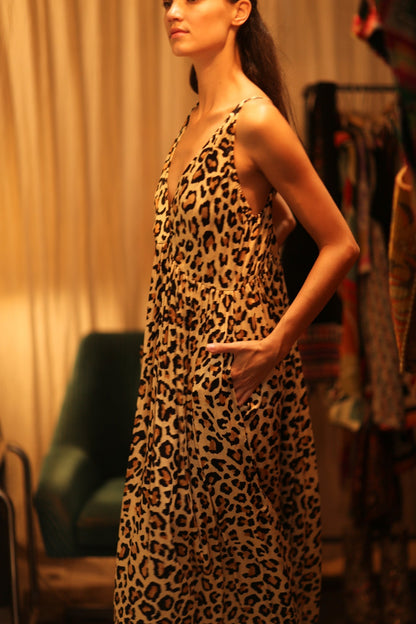 LEO PRINT SILK SHOULDER STRAP DRESS LILY - MOMO STUDIO BERLIN - Berlin Concept Store - sustainable & ethical fashion