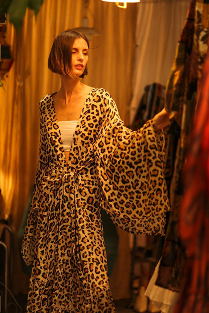 LEO PRINT XXL SILK KIMONO PINA - MOMO STUDIO BERLIN - Berlin Concept Store - sustainable & ethical fashion