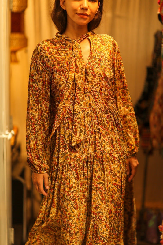 LOA SILK BUTTONED DRESS MARIPOSA YELLOW - MOMO STUDIO BERLIN - Berlin Concept Store - sustainable & ethical fashion