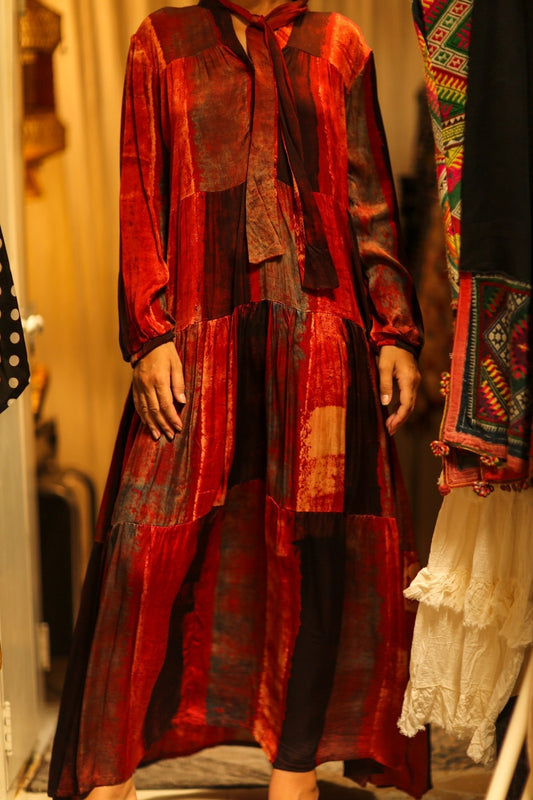 LOA SILK BUTTONED DRESS RED BLOCKS - MOMO STUDIO BERLIN - Berlin Concept Store - sustainable & ethical fashion