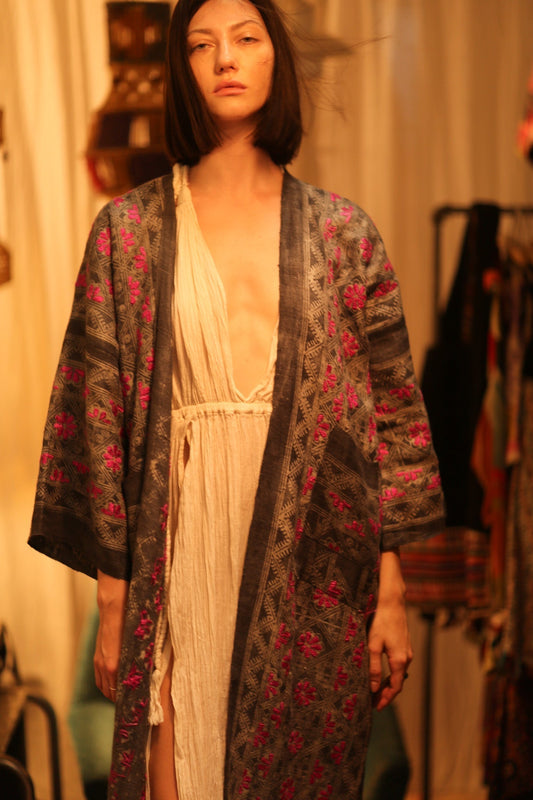 LORNA ARTISAN MADE KIMONO - MOMO STUDIO BERLIN - Berlin Concept Store - sustainable & ethical fashion