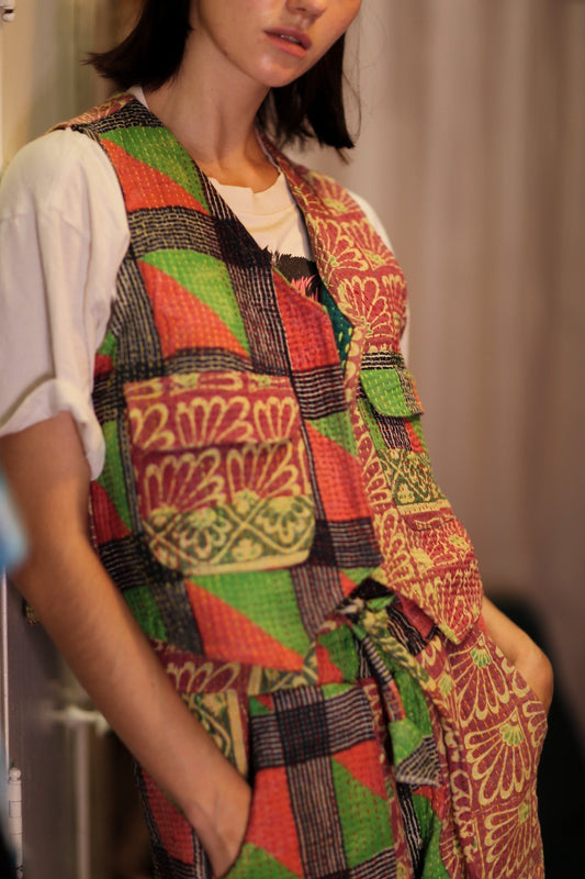 MARLENE KANTHA GILET VEST PRIMARY COLORS - MOMO STUDIO BERLIN - Berlin Concept Store - sustainable & ethical fashion
