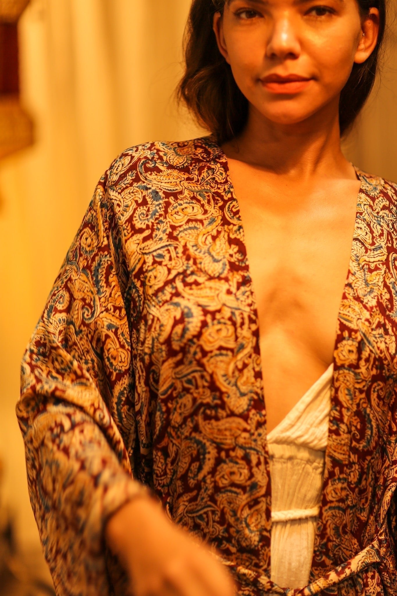 PINA SILK KIMONO CARNIVORE BURGUNDY - MOMO STUDIO BERLIN - Berlin Concept Store - sustainable & ethical fashion