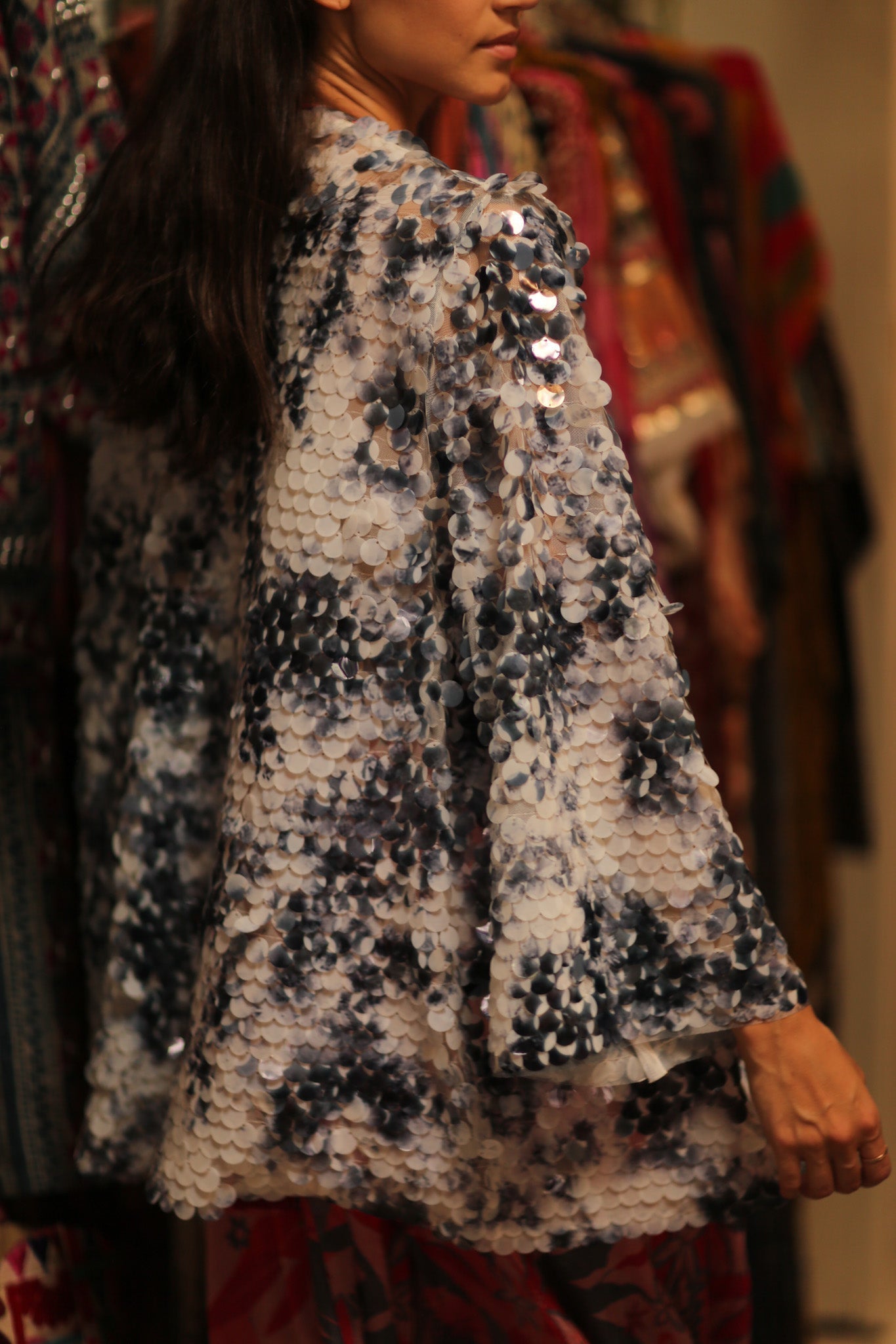 SEQUIN EMBROIDERED SHORT GLITTER KIMONO OLIVES - MOMO STUDIO BERLIN - Berlin Concept Store - sustainable & ethical fashion