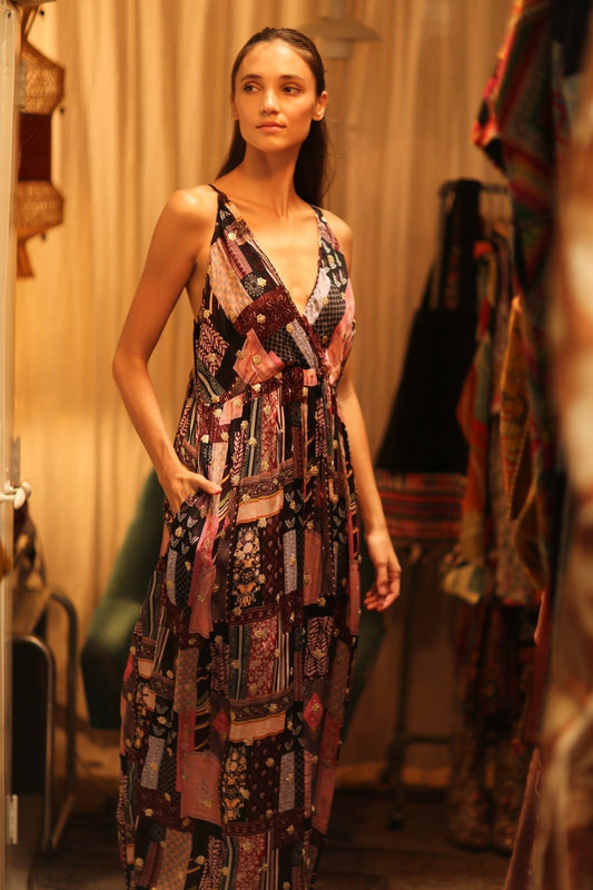 SILK DRESS LILY EMBROIDERED INDIA - MOMO STUDIO BERLIN - Berlin Concept Store - sustainable & ethical fashion