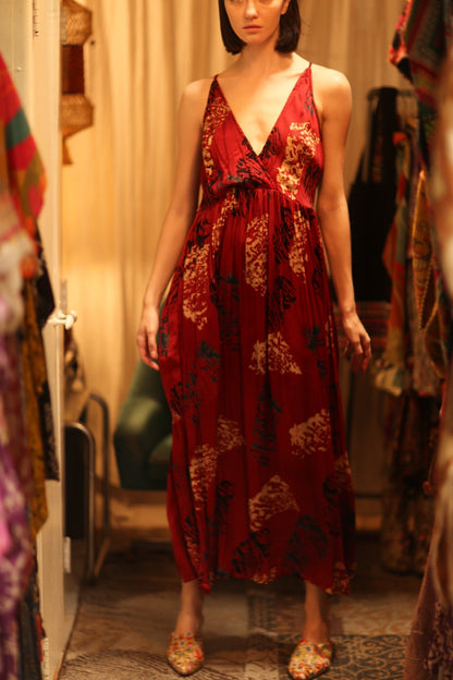 SILK DRESS LILY RED PAINTERS EDIT - MOMO STUDIO BERLIN - Berlin Concept Store - sustainable & ethical fashion