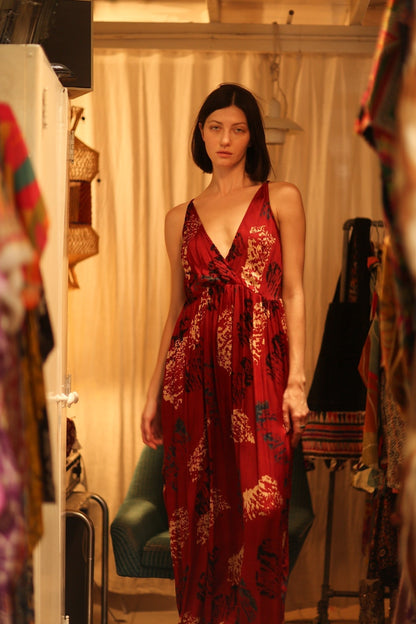 SILK DRESS LILY RED PAINTERS EDIT - MOMO STUDIO BERLIN - Berlin Concept Store - sustainable & ethical fashion