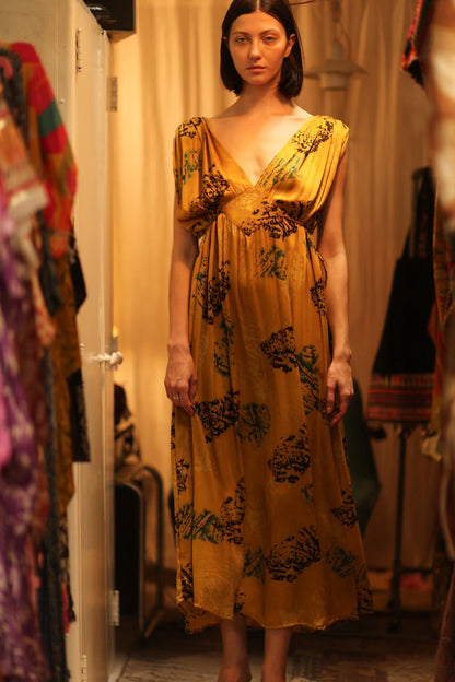 SILK DRESS VICTORIA YELLOW ARTIST - MOMO STUDIO BERLIN - Berlin Concept Store - sustainable & ethical fashion