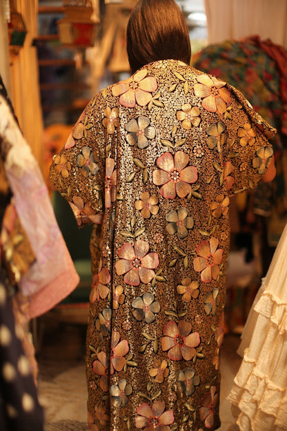 SILK EMBROIDERED KIMONO LONINA - MOMO STUDIO BERLIN - Berlin Concept Store - sustainable & ethical fashion