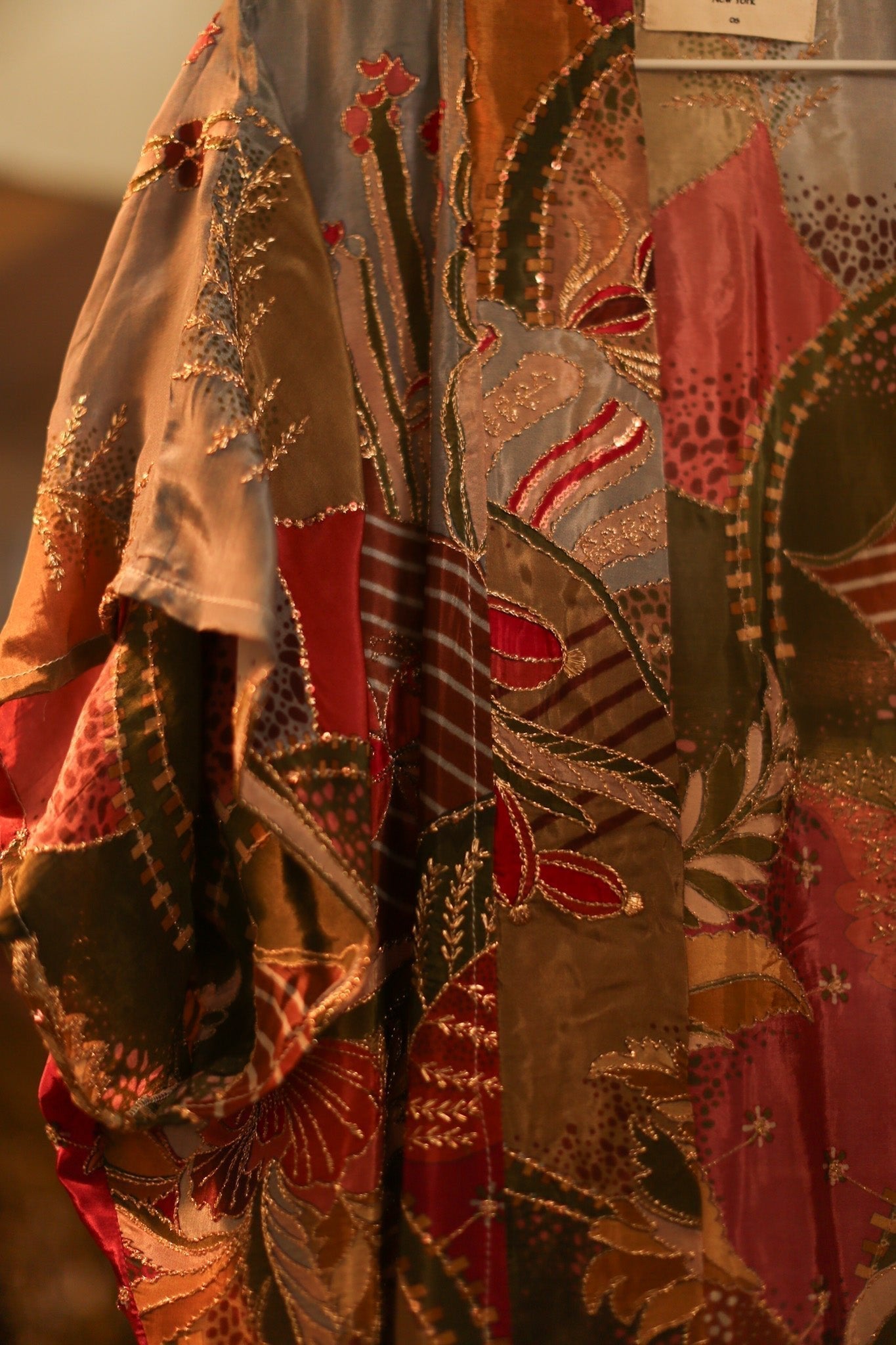 SILK EMBROIDERED KIMONO WINNI - MOMO STUDIO BERLIN - Berlin Concept Store - sustainable & ethical fashion