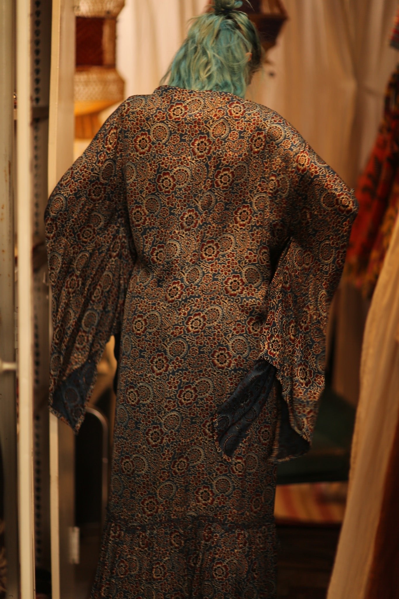 SILK HAND BLOCK PRINT KIMONO PINA BLUE LAGOOON - MOMO STUDIO BERLIN - Berlin Concept Store - sustainable & ethical fashion