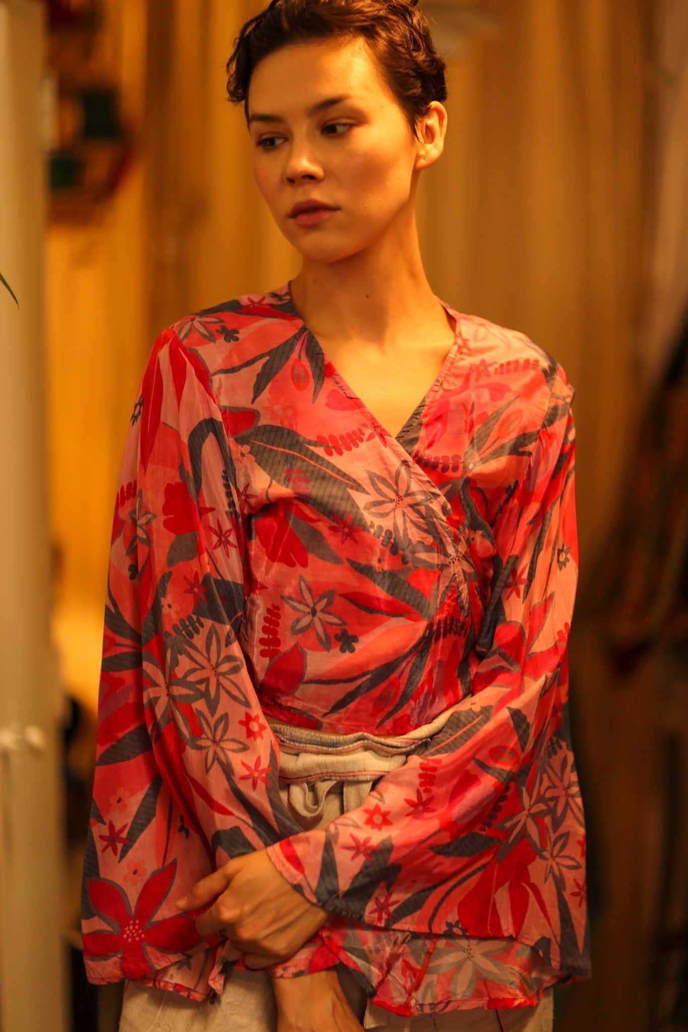 SILK WRAP TOP AURELIA PINK JUNGLE - MOMO STUDIO BERLIN - Berlin Concept Store - sustainable & ethical fashion