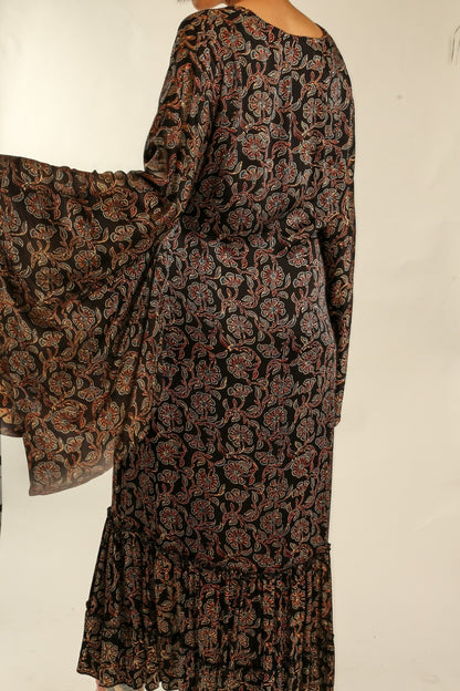 XL SILK KIMONO BINA - MOMO STUDIO BERLIN - Berlin Concept Store - sustainable & ethical fashion