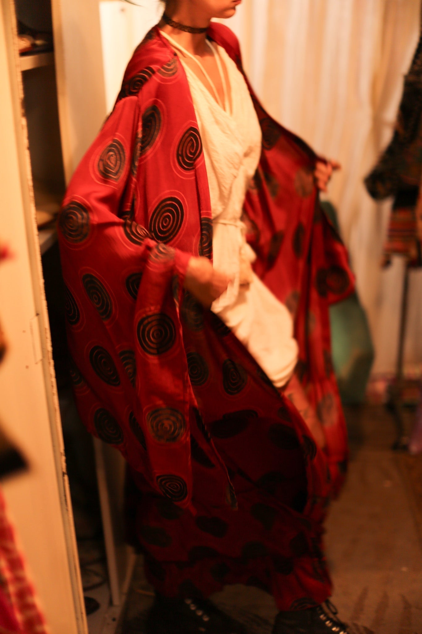 XXL WING SILK KIMONO - MOMO STUDIO BERLIN - Berlin Concept Store - sustainable & ethical fashion