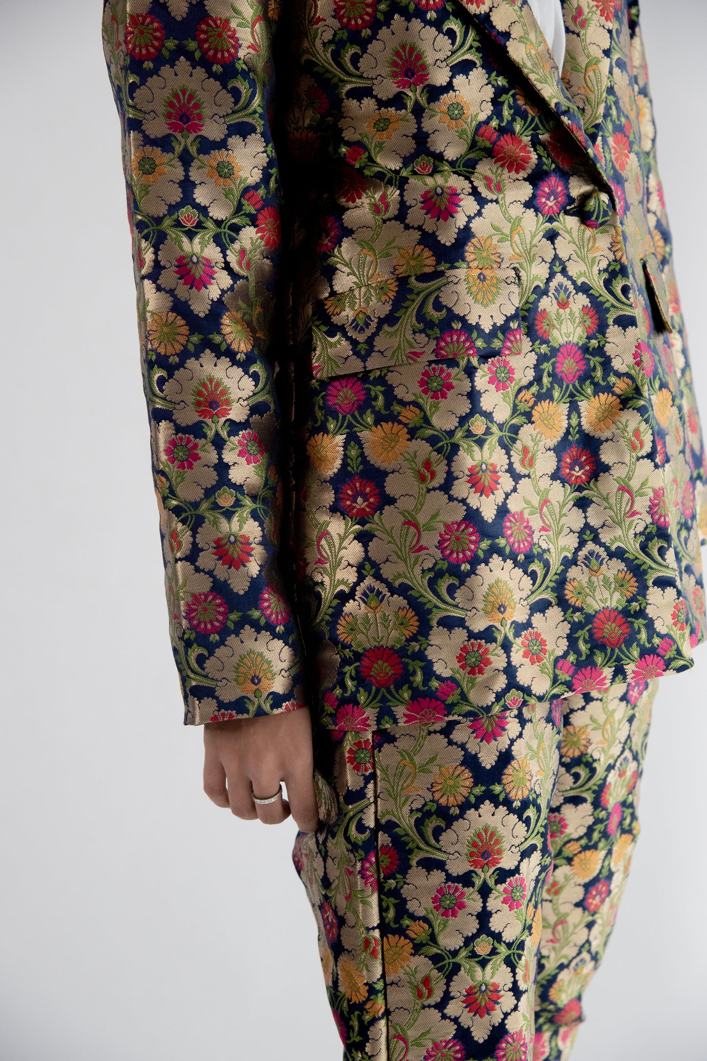 Silk Suit Angelina