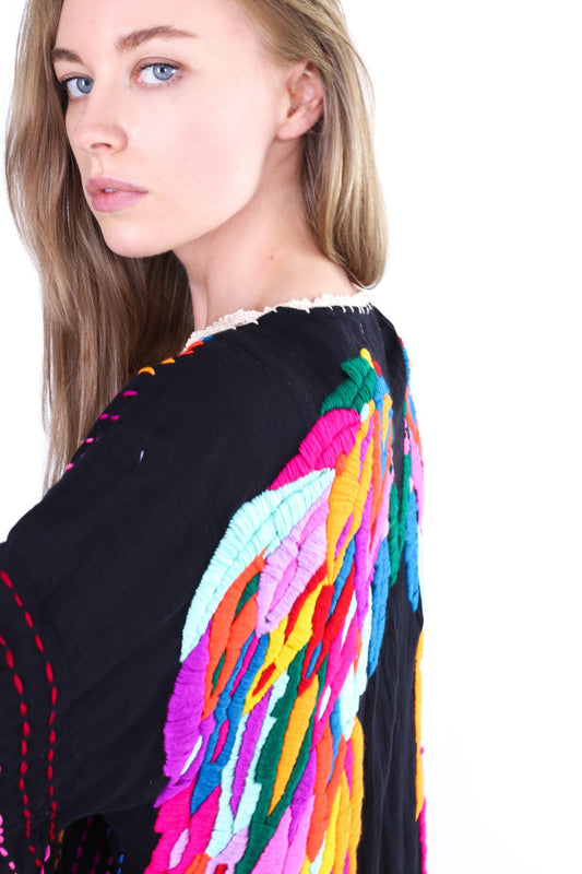 ANGEL WINGS EMBROIDERED CROCHET KIMONO BILA - MOMO NEW YORK