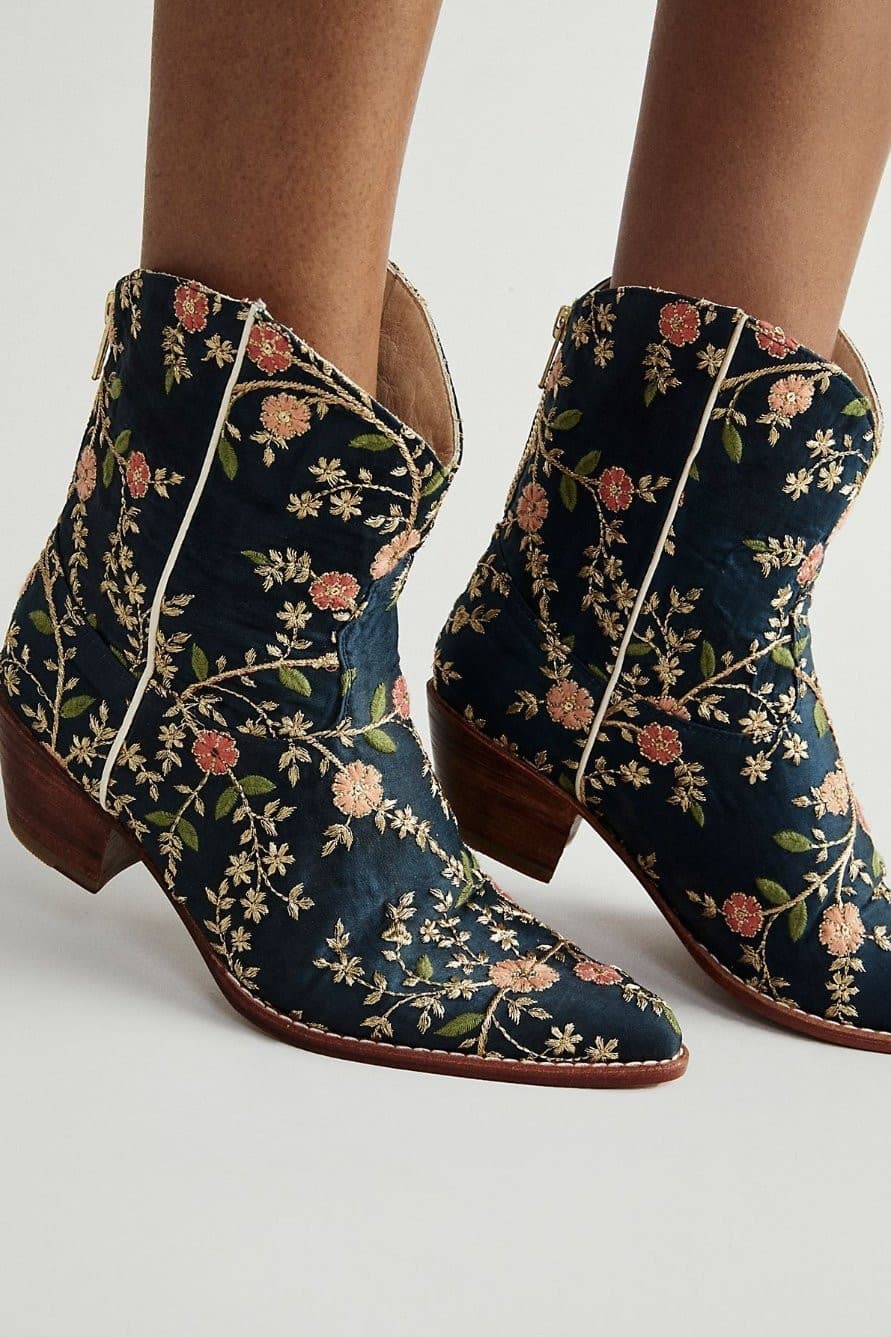ELOISE SHORT WESTERN ANKLE BOOTS X FREE PEOPLE - sustainably made MOMO NEW YORK sustainable clothing, boots slow fashion