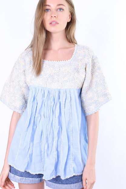 HAND EMBROIDERED TOP DEBORAH MOMO NEW YORK