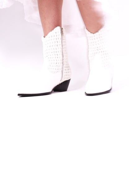 WHITE HAND CROCHET LEATHER ANKLE BOOTS NENNA MOMO NEW YORK