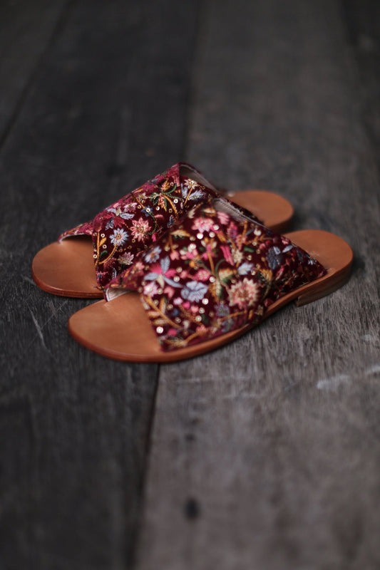 SLIPPER SANDALS DOAN IN RED VELVET EMBROIDERY MOMO NEW YORK