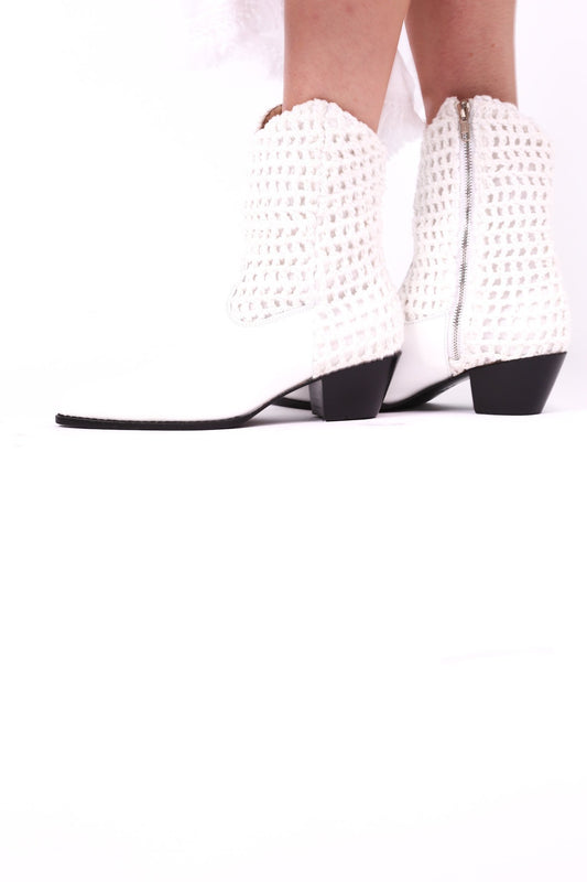 WHITE HAND CROCHET LEATHER ANKLE BOOTS NENNA - MOMO NEW YORK